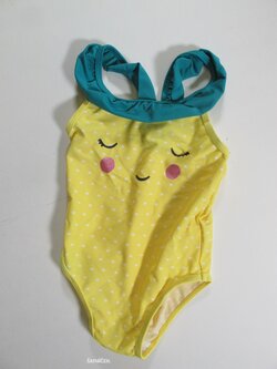 Plavky s puntíkem pro holky secondhand Plavky s puntíkem pro holky secondhand