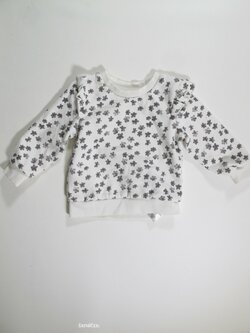 MIkina s kytkami pro holky secondhand MIkina s kytkami pro holky secondhand