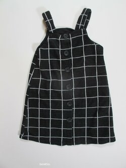 Kostkované šaty na ramínka secondhand Kostkované šaty na ramínka secondhand