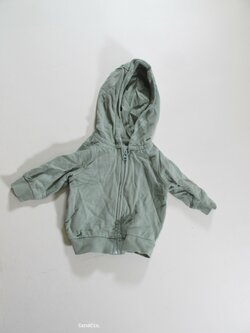 MIkina pro kluky zelená secondhand MIkina pro kluky zelená secondhand