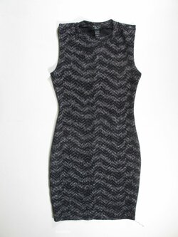 Šaty černo stříbrné pro holky secondhand Šaty černo stříbrné pro holky secondhand