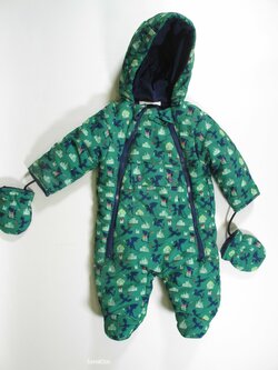 Zimní zelená kombinéza s obrázky secondhand Zimní zelená kombinéza s obrázky secondhand
