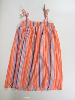 Šaty pro holky s pruhem secondhand Šaty pro holky s pruhem secondhand