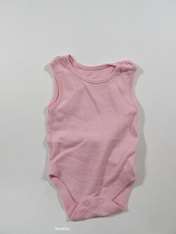 Růžové body pro holky secondhand Růžové body pro holky secondhand