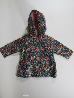 Pogumovaná bunda pro holky s kytkami secondhand Pogumovaná bunda pro holky s kytkami secondhand