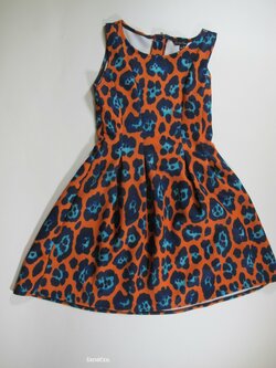 Vzorované šaty a ramínka secondhand