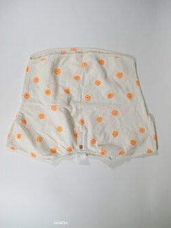 Kytkované triko pro holky světlé secondhand Kytkované triko pro holky světlé secondhand