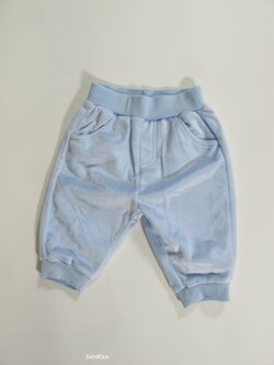 Sametové tepláky pro kluky modré secondhand Sametové tepláky pro kluky modré secondhand