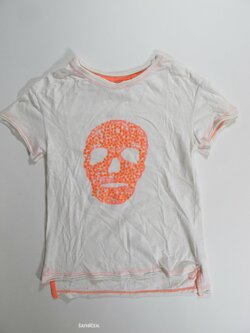 Triko s lebkou pro holky secondhand Triko s lebkou pro holky secondhand
