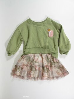 Mikina s volánkem pro holky secondhand Mikina s volánkem pro holky secondhand