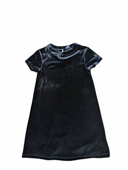 Černé semišové šaty secondhand Černé semišové šaty secondhand