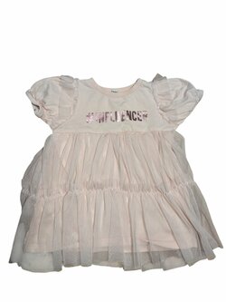 Růžové šaty s vrstvenou sukní secondhand