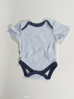 Body s pruhy pro kluky secondhand