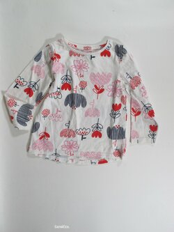 Triko dl.rukáv pro holky bílé s obrázky secondahnd Triko dl.rukáv pro holky bílé s obrázky secondahnd