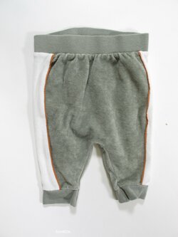 Tepláky pro kluky zelené sametové secondhand Tepláky pro kluky zelené sametové secondhand