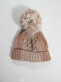 Zimní čepice starorůžovo bílá pro holky secondhand Zimní čepice starorůžovo bílá pro holky secondhand