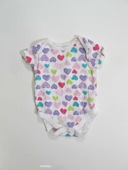 Srdíčkové body pro holky secondhand Srdíčkové body pro holky secondhand