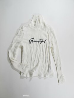 Bílý rolák pro holky secondhand Bílý rolák pro holky secondhand