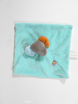 Sametový zelelnkavý usínáček secondhand Sametový zelelnkavý usínáček secondhand