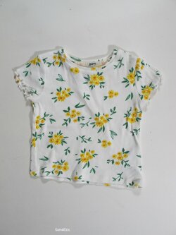 Triko pro holky s kytkami secondhand Triko pro holky s kytkami secondhand