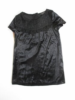 Šaty černé pro holky secondhand Šaty černé pro holky secondhand