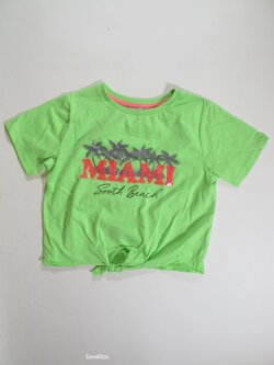 Triko zelené crop pro holky secondhand Triko zelené crop pro holky secondhand