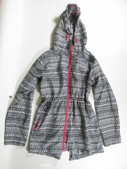 Šustáková bunda se vzorem secondhand Šustáková bunda se vzorem secondhand