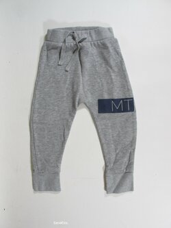 Šedé tepláky pro kluky secondhand Šedé tepláky pro kluky secondhand