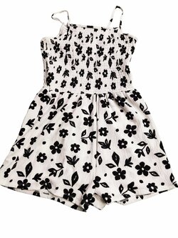 Bílý overal kytkovaný na ramínkách pro holky outlet F&F Bílý overal kytkovaný na ramínkách pro holky outlet F&F