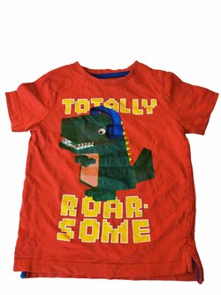 Červené triko s obrázkem pro kluky secondhand TU Červené triko s obrázkem pro kluky secondhand TU