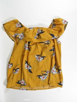 Tunika pro holky s kytkami secondahnd Tunika pro holky s kytkami secondahnd