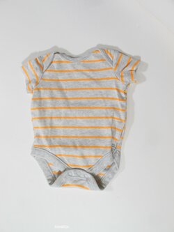 Pruhované šedo oranžové body secondhand Pruhované šedo oranžové body secondhand