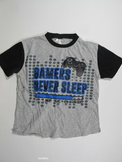 Šedé triko pro kluky pyžamové secondhand Šedé triko pro kluky pyžamové secondhand