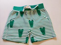 Kraťasy pro kluky zeleno-bílé s krokodýly secondhand Kraťasy pro kluky zeleno-bílé s krokodýly secondhand