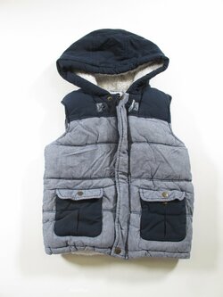 Zateplená modrá vesta second hand Zateplená modrá vesta second hand