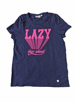 Tmavé triko s nápisem pro holky secondhand Tom Tailor Tmavé triko s nápisem pro holky secondhand Tom Tailor