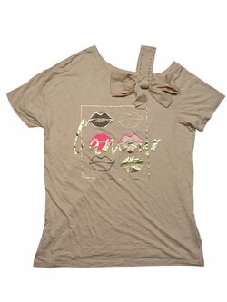 Béžové triko s obrázkem a mašlí pro holky secondhand River Island