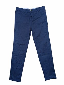 Tmavě modré společenské džíny pro kluky secondhand F&F Tmavě modré společenské džíny pro kluky secondhand F&F