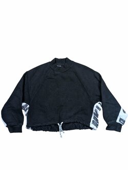 Černo bílá mikina pro holky secondhand Next Černo bílá mikina pro holky secondhand Next