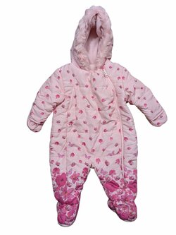 Světle růžové zimní dupačky s kytičkami pro holky secondhand Nutmeg