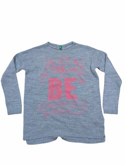 Šedý svetr s nápisem pro holky secondhand Šedý svetr s nápisem pro holky secondhand