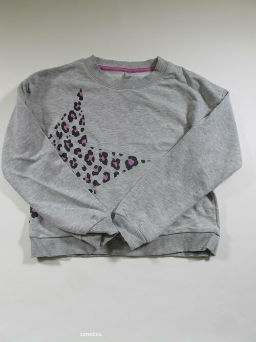 Šedá mikina s hvězdou  pro holky second hand 