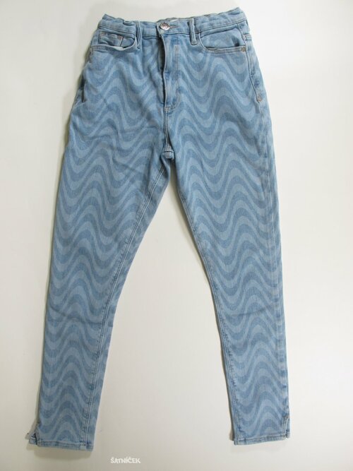 Džínové kalhoty pro holky se vzorem secondhand