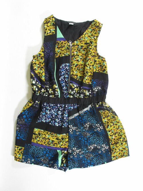 Letní overal pro holkykytkovaný secondhand