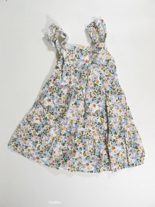 Šaty kytkované pro holky secondhand