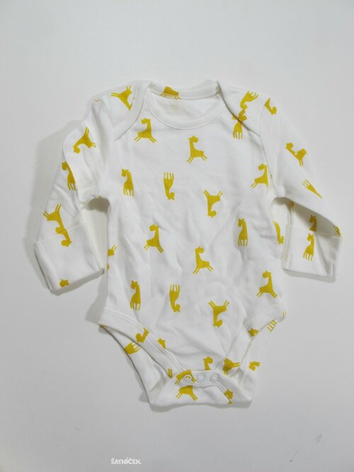 Body s žirafami pro kluky secondhand