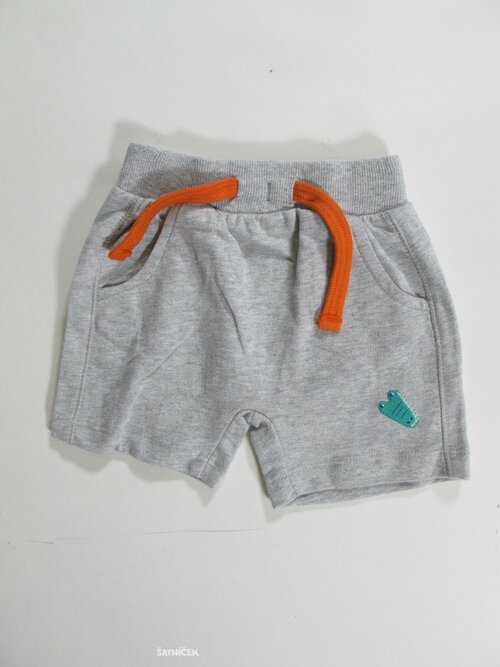 Kratasy šedé pro kluky secondhand