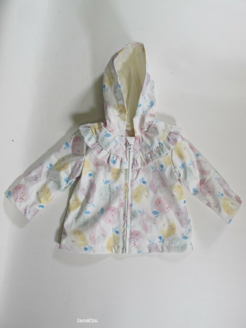 Pogumovaná bunda pro holky s jednorožci secondhand