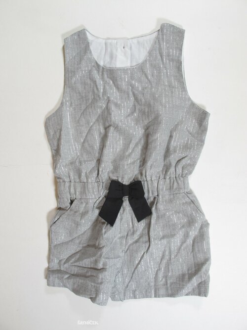 Letní overal pro holky šedo stříbrný secondhand