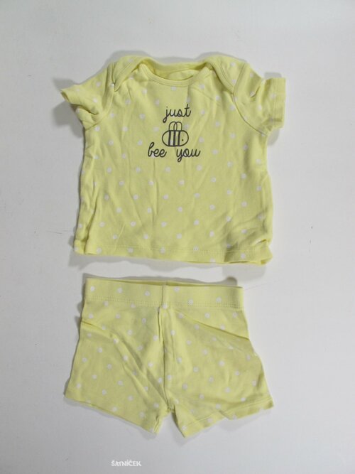 Komplet pro holky s puntíkem secondhand
